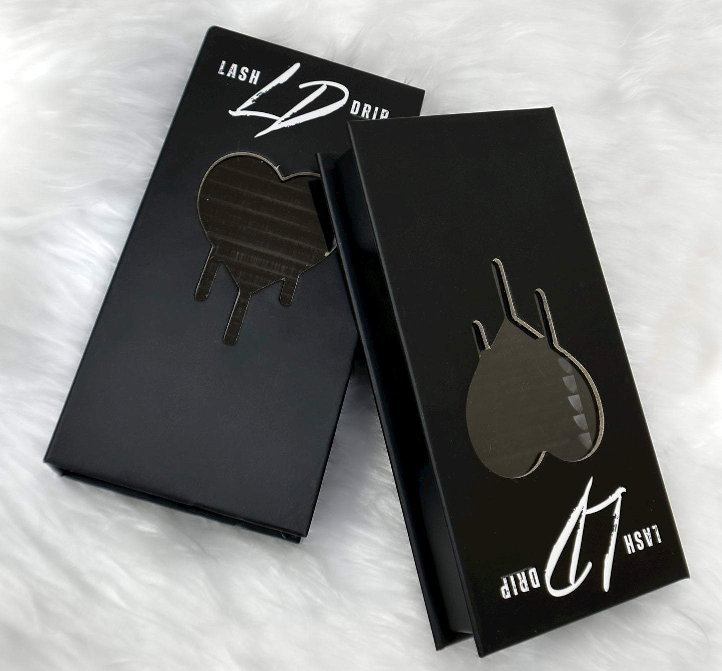 .03 Wispy Lash Trays